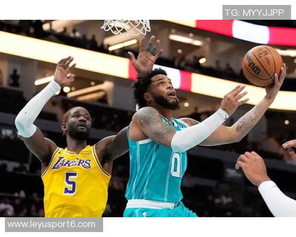 本季NBA罚球得分排行榜东契奇领衔里夫斯紧随其后SGA与哈登分列三四位