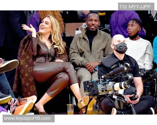 夸梅质疑富保罗言论为何要留下老詹并送走小里引发热议